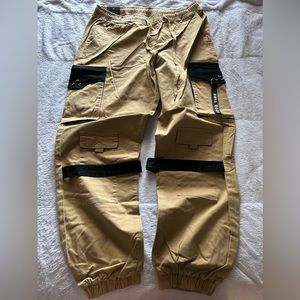 cargo pants